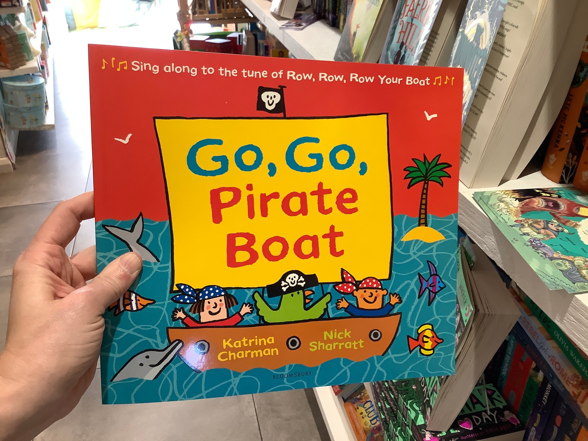 Go, Go, Pirate Boat