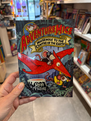 Adventure Mice Mousehole To The Centre Of The Earth