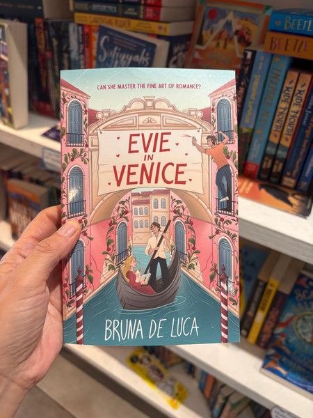 Evie in Venice