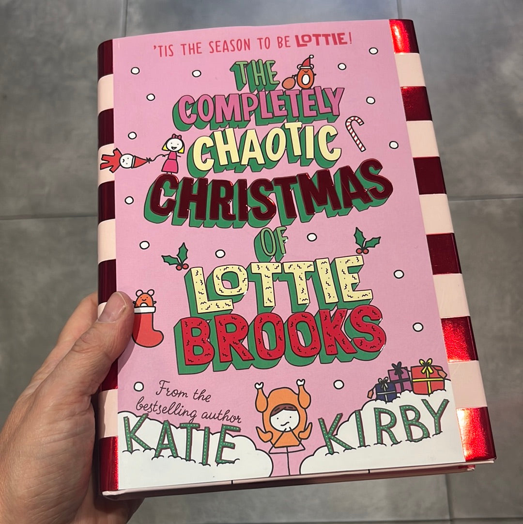 The Completely Chaotic Christmas of Lottie Brooks