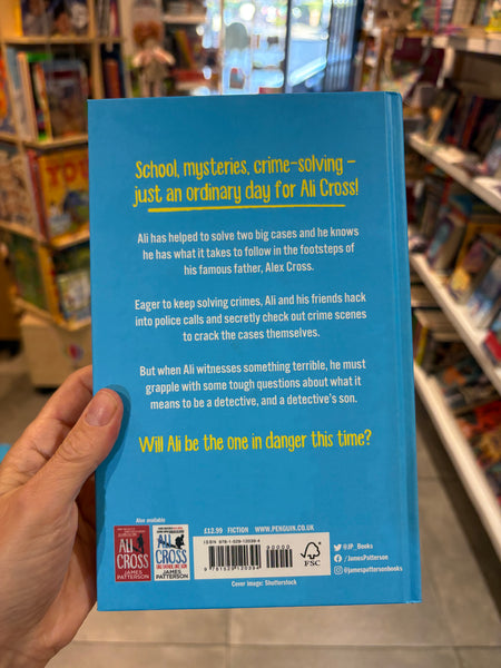 Ali Cross: The Secret Detective