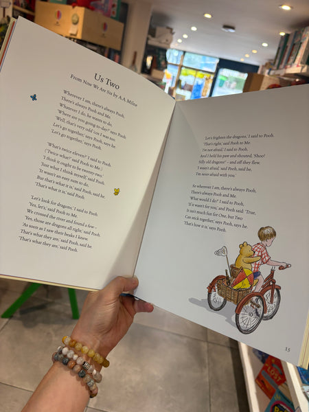 Winnie-the-Pooh - A Treasury of Heartwarming Adventures in Rhyme