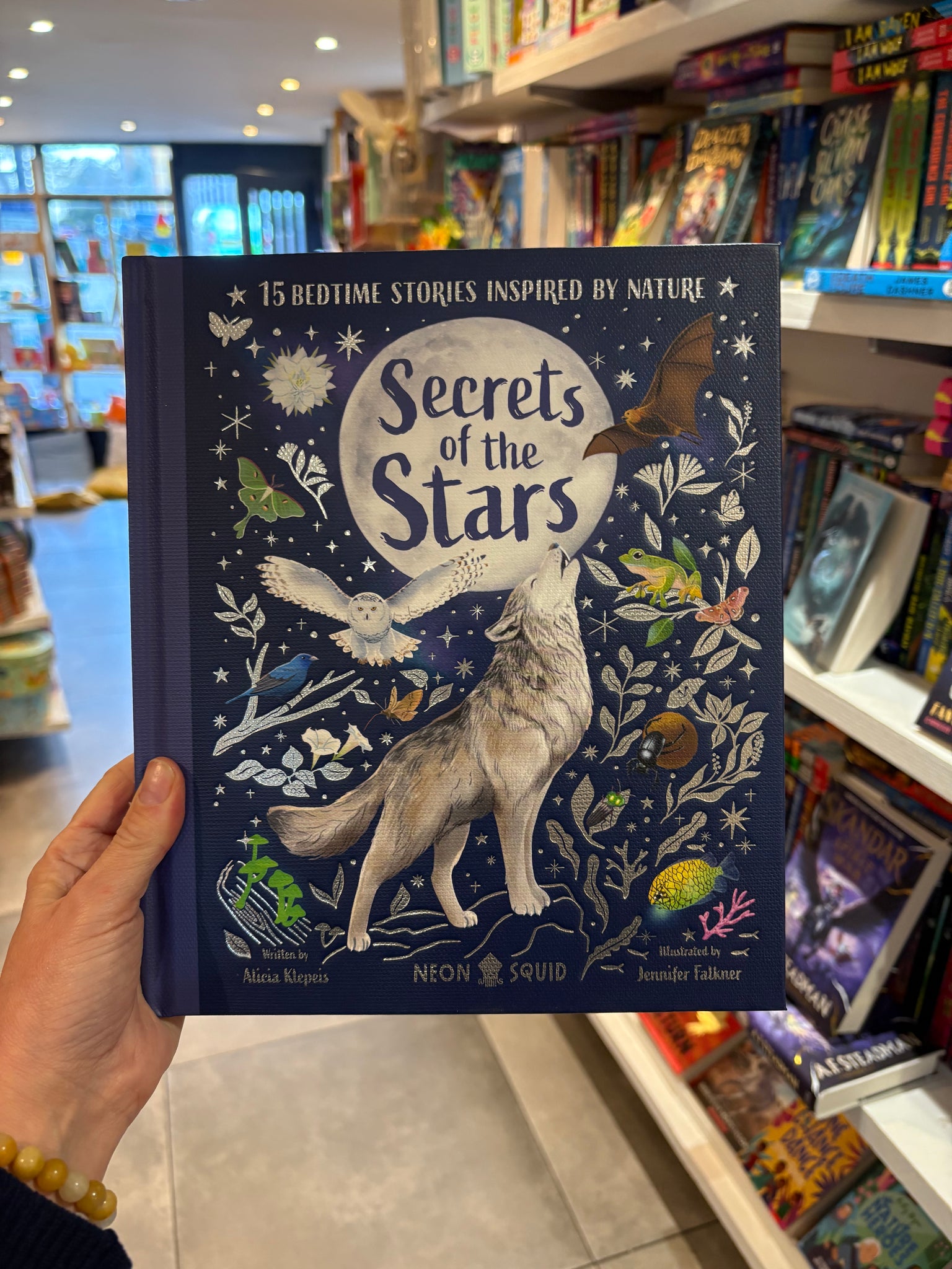 Secrets of the Stars : 15 Bedtime Stories Inspired by Nature