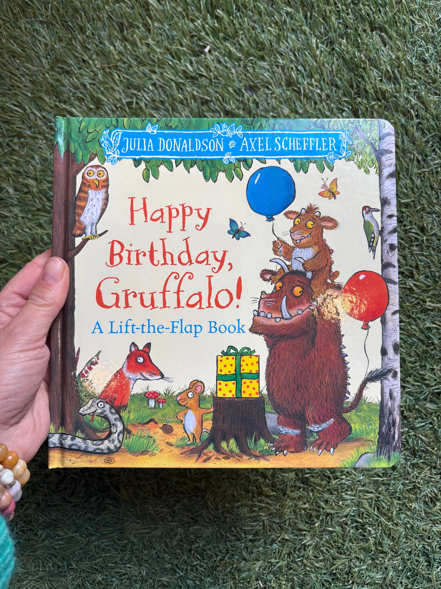 Happy Birthday Gruffalo A Lift the Flap Book