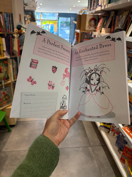 Isadora Moon - The Winter Sparkle Activity Book