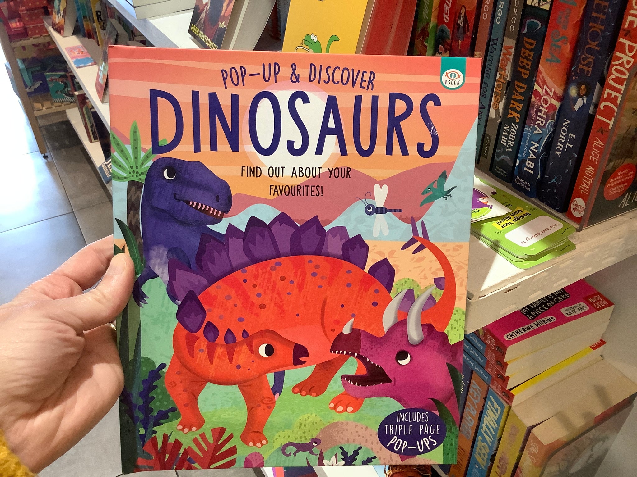 Pop Up & Discover Dinosaurs