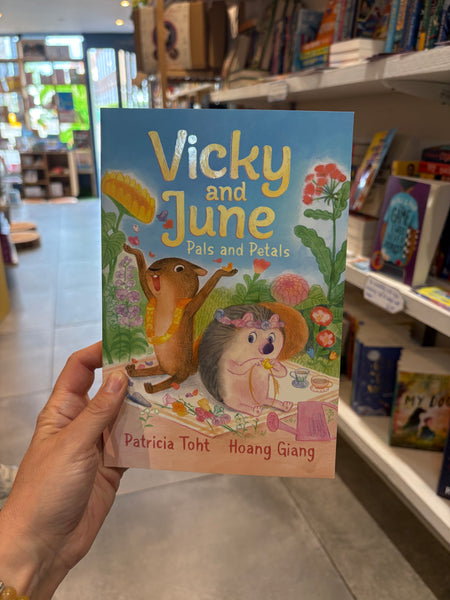 Vicky and June - Pals and Petals