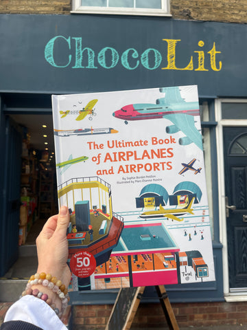 The Ultimate Book of Airplanes and Airports