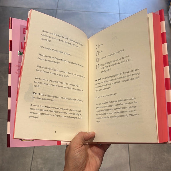 The Completely Chaotic Christmas of Lottie Brooks