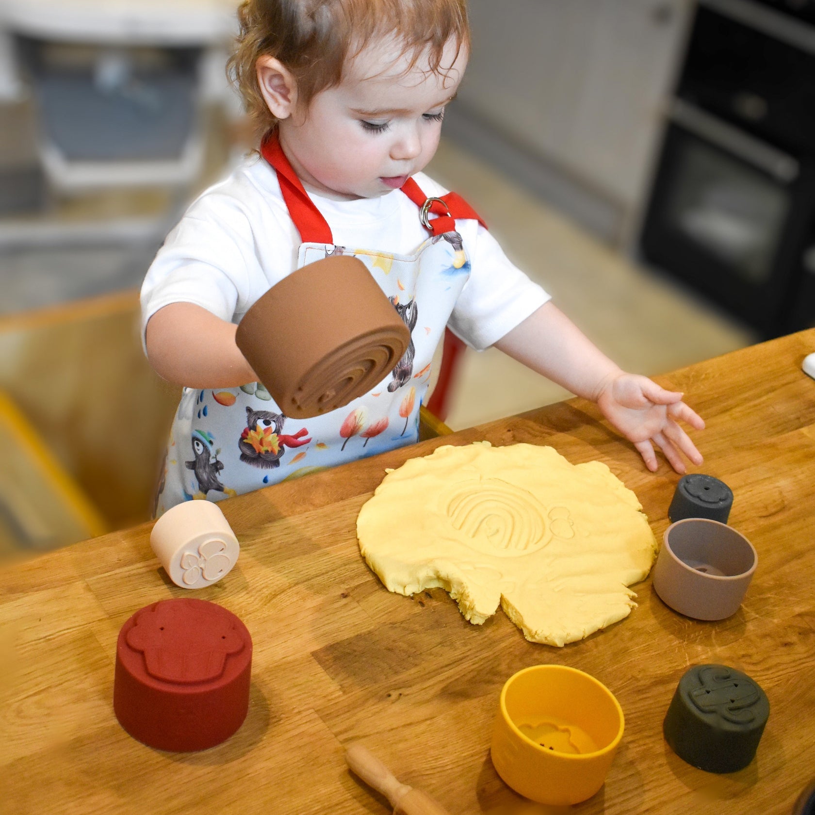Baby Ellor Silicone Stacking Cups