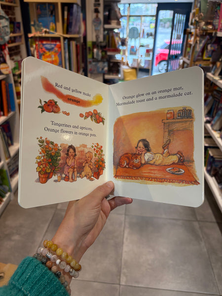 My First Colours Shirley Hughes