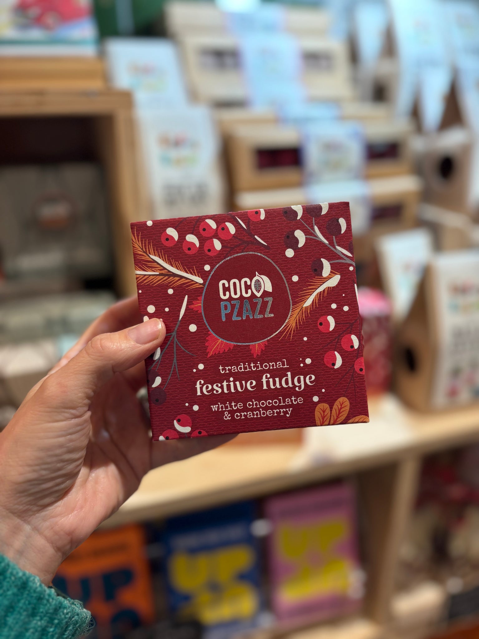 Coco Pzazz Traditional Festive Fudge White Chocolate and Cranberry