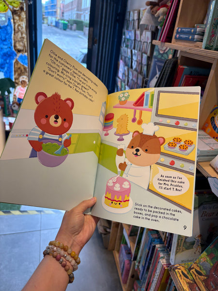 The Cosy Bakery Sticker Book
