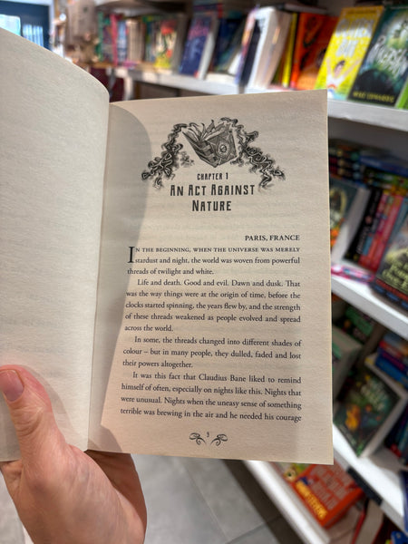 Casander Darkbloom and the Threads of Power