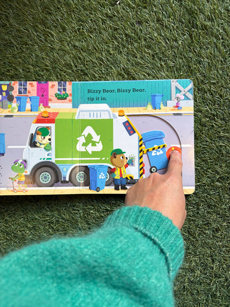 Bizzy Bear Recycling Truck