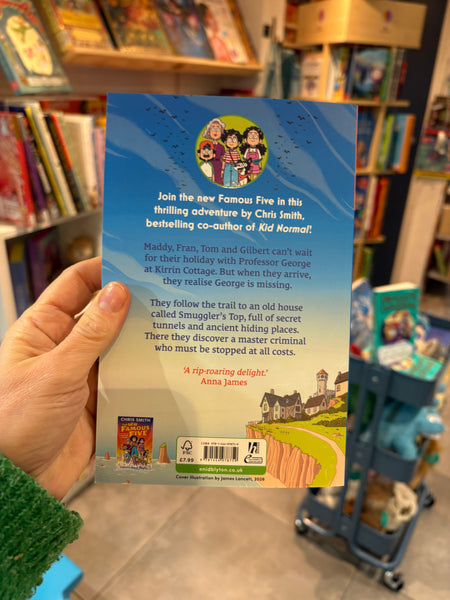 The New Famous Five: Five and the Smuggler’s Code #2