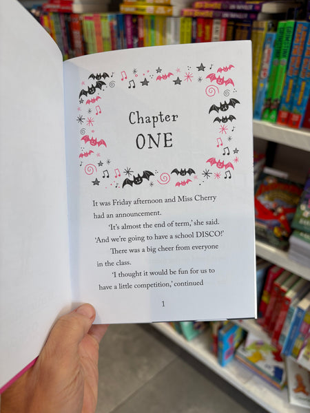 Isadora Moon and the Popstars