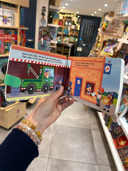 Rolling Wheels - Tucker The Tow Truck