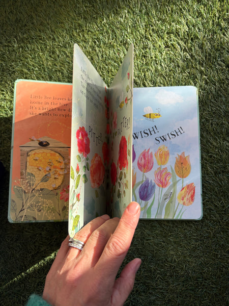 Little Bee's Book of Blooms