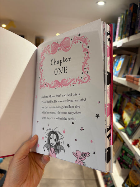 Isadora Moon Has A Birthday - 10th Anniversary Edition