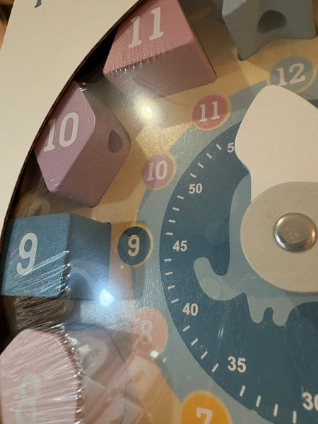 Polar B Shape Sorting Clock