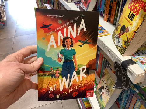 Anna At War