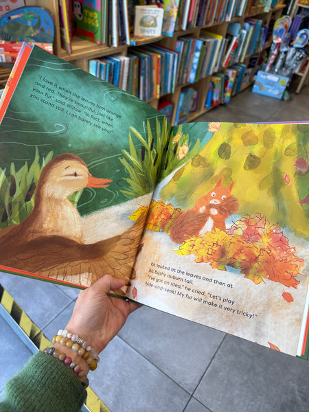 Squirrel and Duck's Autumn Adventure : Volume 2